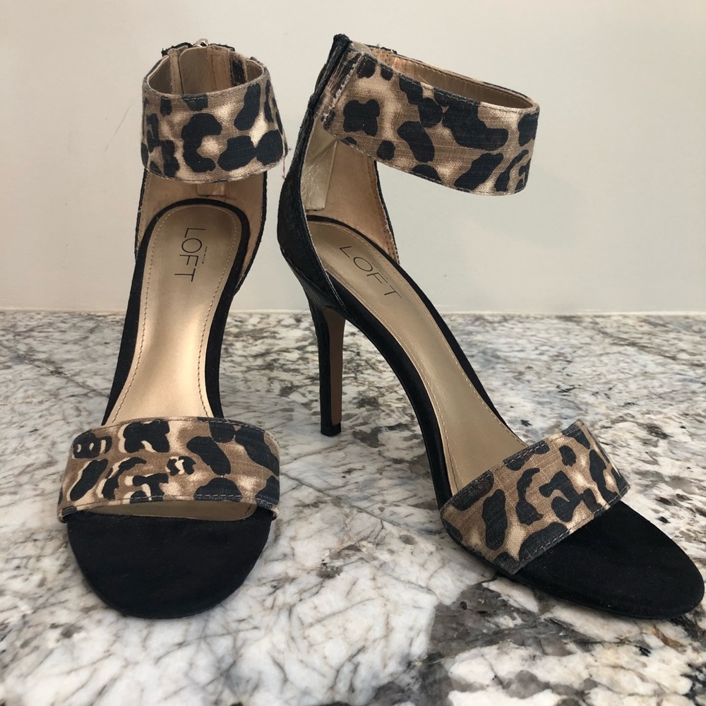 Ann Taylor Loft Ankle Leopard Heels 7.5